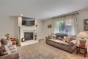 1213 West Dr, Penn Township, PA 16002 - Photo 32