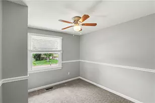 1914 Strawbridge Dr, South Park, PA 15129 - Photo 12