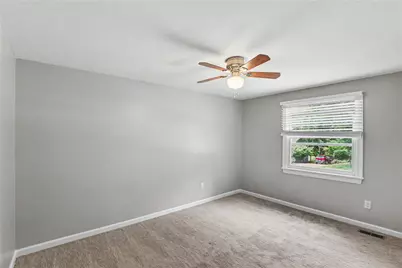 1914 Strawbridge Dr, South Park, PA 15129 - Photo 14