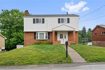 611 Pikeview Dr, Pittsburgh, PA 15239 - Photo 1