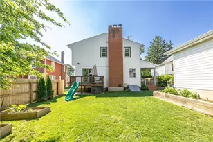 228 Edgewood Ave, Grove City Boro, PA 16127 - Photo 46
