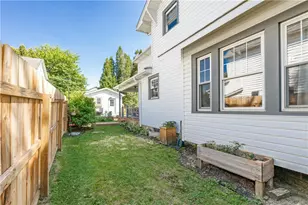 228 Edgewood Ave, Grove City Boro, PA 16127 - Photo 34