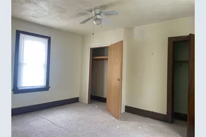 734 Park St, California, PA 15419 - Photo 8