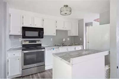 235 Grant Ave, Whitaker, PA 15120 - Photo 14