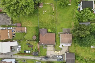 235 Grant Ave, Whitaker, PA 15120 - Photo 4