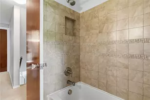 654 Crystal Dr, Pittsburgh, PA 15228 - Photo 26