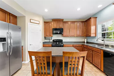 4018 Bentwood Dr, North Strabane, PA 15317 - Photo 8