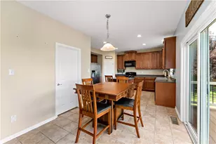 4018 Bentwood Dr, North Strabane, PA 15317 - Photo 10