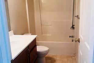 630 Hunting Creek Rd, Canonsburg, PA 15317 - Photo 20
