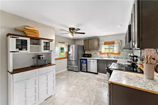 207 McCormick Ave, Bentleyville, PA 15314 - Photo 16