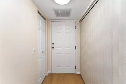 3266 Ward St #3, Pittsburgh, PA 15213 - Photo 2