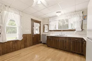 1911 Penn Ave, Conemaugh Township, PA 15937 - Photo 18