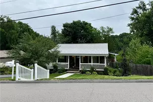 220 Widmer Ave, Lower Burrell, PA 15068 - Photo 2