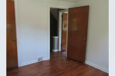 110 Logan Rd, Bethel Park, PA 15102 - Photo 8