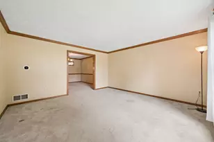 577 Agnes St, Hempfield Township, PA 15601 - Photo 6