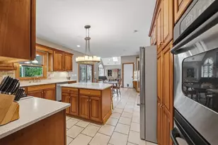 807 Cavan Dr, Cranberry Township, PA 16066 - Photo 22