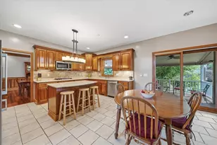 807 Cavan Dr, Cranberry Township, PA 16066 - Photo 18
