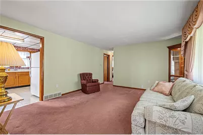 218 Brand Ave, Imperial, PA 15126 - Photo 6