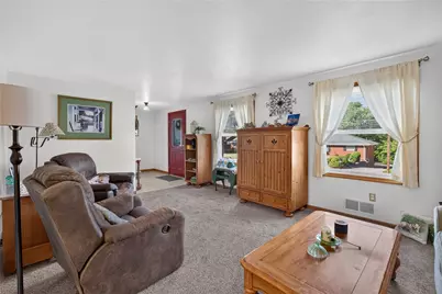 3793 Gary Dr, Pittsburgh, PA 15227 - Photo 8