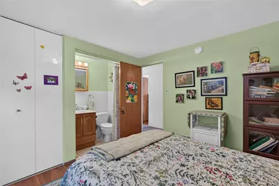 3793 Gary Dr, Pittsburgh, PA 15227 - Photo 16