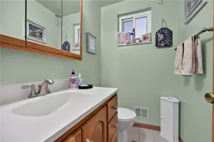 3793 Gary Dr, Pittsburgh, PA 15227 - Photo 14