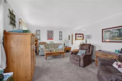 3793 Gary Dr, Pittsburgh, PA 15227 - Photo 6