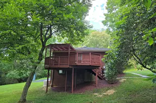 11255 Brokers Ln, North Huntingdon, PA 15642 - Photo 8