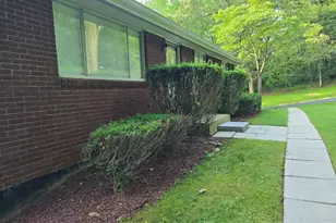11255 Brokers Ln, North Huntingdon, PA 15642 - Photo 8