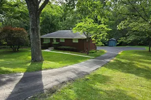 11255 Brokers Ln, North Huntingdon, PA 15642 - Photo 2