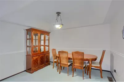 174 Old English Rd, Ross Twp, PA 15237 - Photo 6