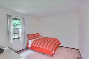 174 Old English Rd, Ross Twp, PA 15237 - Photo 16