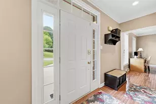 115 Drake Dr, Pine Township, PA 15090 - Photo 6