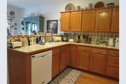 806 Kocher Dr, Grove City Boro, PA 16127 - Photo 24
