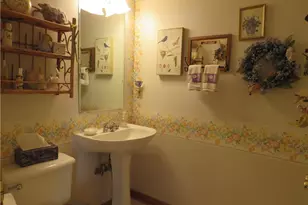806 Kocher Dr, Grove City Boro, PA 16127 - Photo 28