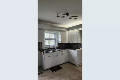 337 Jackson St, Grove City Boro, PA 16127 - Photo 8