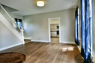 574 Thornton St, Sharon, PA 16146 - Photo 10