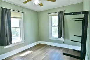 574 Thornton St, Sharon, PA 16146 - Photo 32