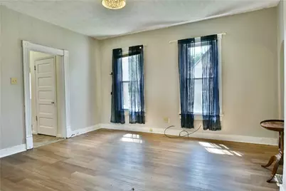 574 Thornton St, Sharon, PA 16146 - Photo 8