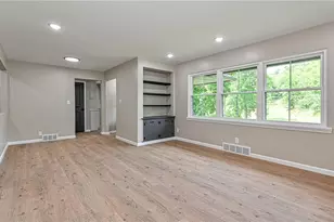 700 Lower Boyd School Rd, Wampum, PA 16157 - Photo 6