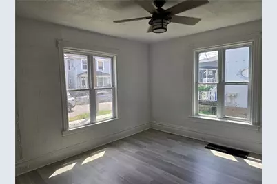 408 W New Castle St, Butler, PA 16001 - Photo 4