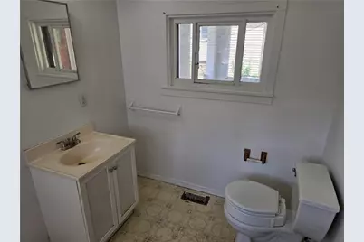 408 W New Castle St, Butler, PA 16001 - Photo 6