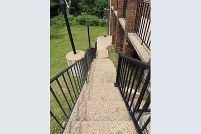 735 Athalia St #1, Baden, PA 15005 - Photo 2