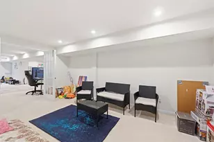 2014 Connecticut Ln, Pittsburgh, PA 15143 - Photo 32