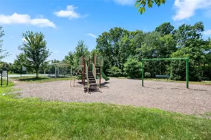 2014 Connecticut Ln, Pittsburgh, PA 15143 - Photo 40