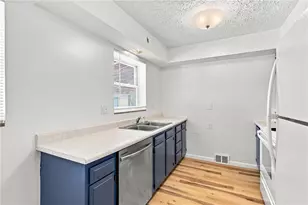 3700 49th St, Pulaski Township, PA 15066 - Photo 10