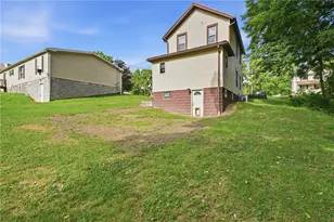 407 Boston Ave, Union Township, PA 16101 - Photo 10