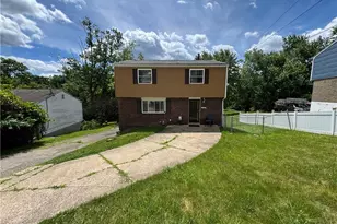 7980 Aber Rd, Pittsburgh, PA 15147 - Photo 1