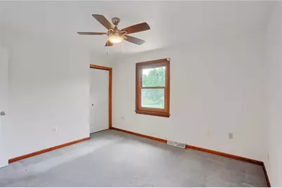 2525 Country Side Ln, Pittsburgh, PA 15090 - Photo 34