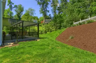2525 Country Side Ln, Pittsburgh, PA 15090 - Photo 46