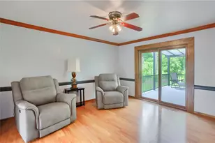 2525 Country Side Ln, Pittsburgh, PA 15090 - Photo 16